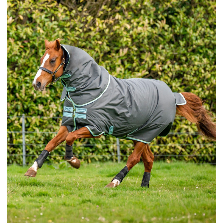 Horseware Amigo Hero Ripstop Plus deken met halsstuk 200g Horseware Amigo Hero Ripstop Plus deken met halsstuk 200g