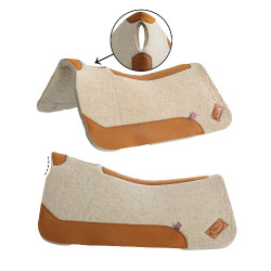 Zadeldek van 3/4" wolvilt met contour Pool's