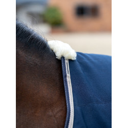 Staldeken LeMieux Kudos 50g Marine Marineblauw Staldeken LeMieux Kudos 50g Marine Marineblauw