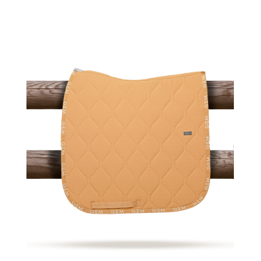 Zadeldek GEM Love dressuur Karamel Bruin Zadeldek GEM Love dressuur Karamel Bruin