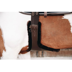 Afneembare schapenvacht voor Kentucky Buikriem. Bruin