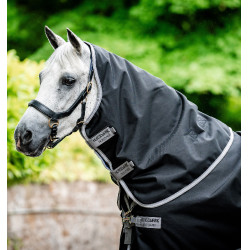Horseware Amigo 1200D Plus Turnout Bundle 50g 100g en 200g Zwart / titaniumgrijs / zilver Horseware Amigo 1200D Plus Turnout Bundle 50g 100g en 200g Zwart / titaniumgrijs / zilver