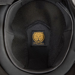 EQ3 Pardus Smooth Top helm met draaiknop Back on Track Zwart met glitters EQ3 Pardus Smooth Top helm met draaiknop Back on Track Zwart met glitters