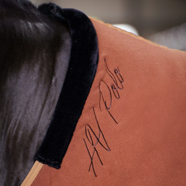 Fleecedeken HV Polo Nena Vos Bruin