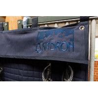 Lange stalafscheiding Eskadron met accessoire Nachtblauw Lange stalafscheiding Eskadron met accessoire Nachtblauw