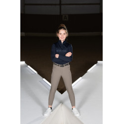 Kinderbroek Pikeur New Braddy full grip 9805 middelhoge taille Zandstorm Bruin Kinderbroek Pikeur New Braddy full grip 9805 middelhoge taille Zandstorm Bruin