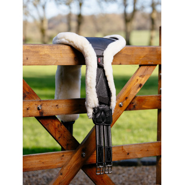 Gurtenschutz LeMieux Anatomic Merino+ Natuurlijk Bruin Gurtenschutz LeMieux Anatomic Merino+ Natuurlijk Bruin