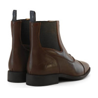 Boots rits Dy'on Bruin