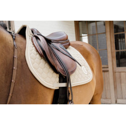 Tapijt ui quilt 3D logo springend beige Kentucky Beige