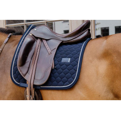 Tapijt ui quilt rubber logoo dressuur Kentucky Marine Marineblauw