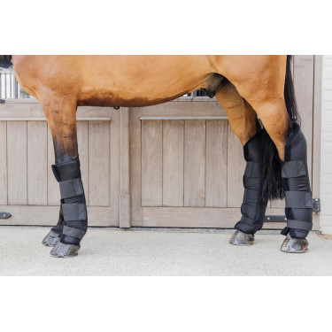 Stable boots PROtect voor voorbenen lange versie Kentucky Stable boots PROtect voor voorbenen lange versie Kentucky