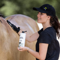 Shampoo voor lichte vacht Ekinat Shampoo voor lichte vacht Ekinat