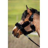 Halster Cosy synthetische schapenvacht HFI Zwart