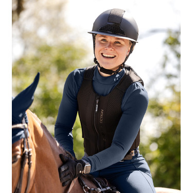 Swing Helm H24 Lady shine Zwart glans, mat