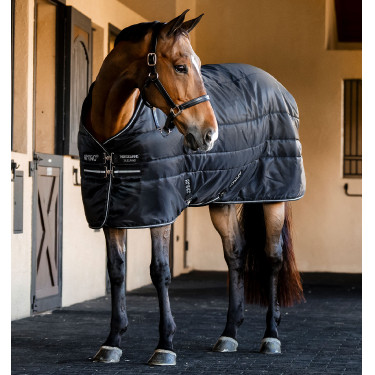 Horseware Amigo Ripstop Insulator 350g staldeken Zwart / zwart / zilver Horseware Amigo Ripstop Insulator 350g staldeken Zwart / zwart / zilver