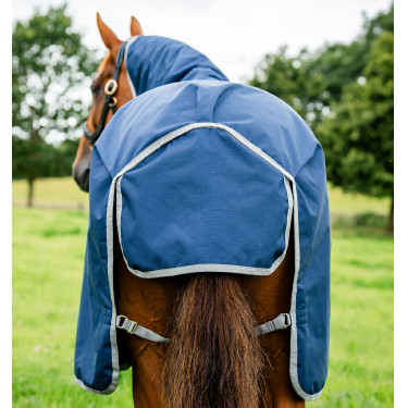 Amigo Ripstop Horseware 900D Plus Turnout 200g deken Marine / titaangrijs Marineblauw Amigo Ripstop Horseware 900D Plus Turnout 200g deken Marine / titaangrijs Marineblauw