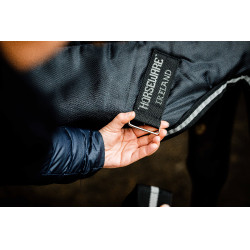 Horseware Easy-Layer Plus 400g staldeken Zwart / zwart / zilver Horseware Easy-Layer Plus 400g staldeken Zwart / zwart / zilver