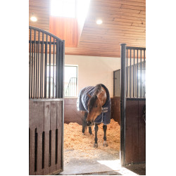 Horseware Rhino staldeken 100g Zwart / titaniumgrijs / klassiek blauw Horseware Rhino staldeken 100g Zwart / titaniumgrijs / klassiek blauw