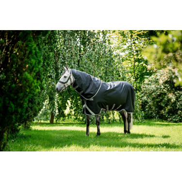 Horseware Amigo 1200D Turnout Plus 50g deken Zwart / titaniumgrijs / zilver Horseware Amigo 1200D Turnout Plus 50g deken Zwart / titaniumgrijs / zilver