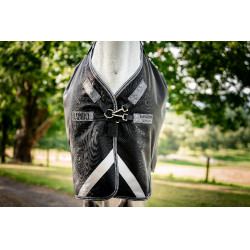 Horseware Rambo 1680D Turnout 450g VL deken Zwart / storm / zilvergrijs Horseware Rambo 1680D Turnout 450g VL deken Zwart / storm / zilvergrijs