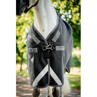 Horseware Rambo 1680D Turnout 450g VL deken Zwart / storm / zilvergrijs Horseware Rambo 1680D Turnout 450g VL deken Zwart / storm / zilvergrijs