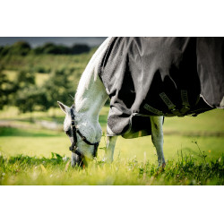 Horseware Rambo 1680D Turnout 450g VL deken Zwart / storm / zilvergrijs Horseware Rambo 1680D Turnout 450g VL deken Zwart / storm / zilvergrijs