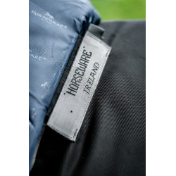 Horseware Rambo 1680D Turnout Plus 100g deken Zwart / storm / zilvergrijs Horseware Rambo 1680D Turnout Plus 100g deken Zwart / storm / zilvergrijs