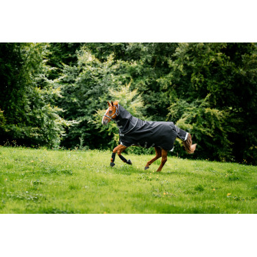 Horseware Rambo 1680D Turnout Plus 100g deken Zwart / storm / zilvergrijs Horseware Rambo 1680D Turnout Plus 100g deken Zwart / storm / zilvergrijs