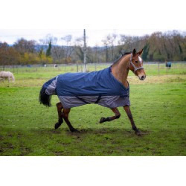 Equithème Tyrex 600 D 150G deken Equithème Tyrex 600 D 150G deken