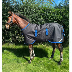 Horseware Amigo Ripstop 900D Petite Turnout 200g deken