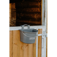 Hippotonic voederbak met haken en handvat Donkergrijs Hippotonic voederbak met haken en handvat Donkergrijs