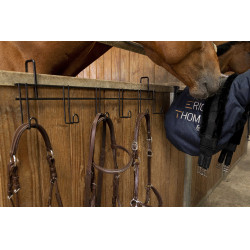 Hippotonic hoofdstelhanger 6 plaatsen, met haken Zwart Hippotonic hoofdstelhanger 6 plaatsen, met haken Zwart