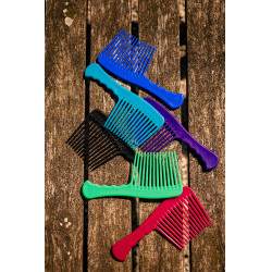 Grove kam met grote tanden P.V.C Hippotonic Soft Zwart