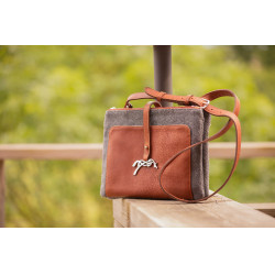 Pénélope Pablito tas groot model Chevronpatroon / cognac Bruin Pénélope Pablito tas groot model Chevronpatroon / cognac Bruin