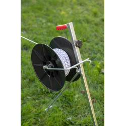 Super haspel met handgreep en bevestiging voor montage op de AKO-houder Zwart Super haspel met handgreep en bevestiging voor montage op de AKO-houder Zwart