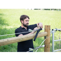 Beschermhoes voor thermische compensatieveren AKO Zwart