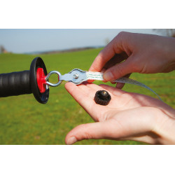 Deurgreep met aansluiting voor koordje en draad AKO Zwart Deurgreep met aansluiting voor koordje en draad AKO Zwart