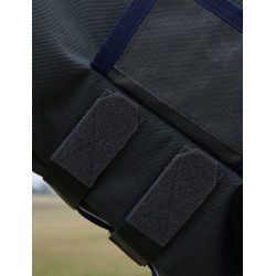 Weatherbeeta ComFiTec Ultra Turnout 220g deken met afneembare halsdeel Houtskool Grijs Weatherbeeta ComFiTec Ultra Turnout 220g deken met afneembare halsdeel Houtskool Grijs