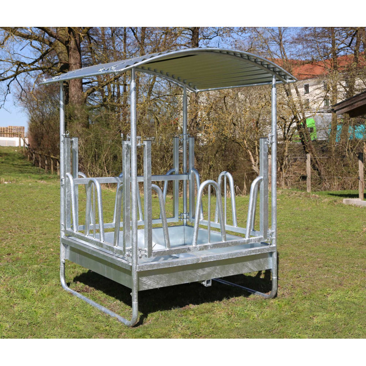 Vierkant hooiruif met dak Hobby Kerbl verzinkt 1,5 x 1,5 m 8 paarden