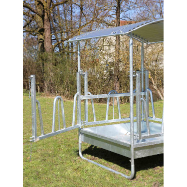 Vierkant hooiruif met dak Hobby Kerbl verzinkt 1,5 x 1,5 m 8 paarden Vierkant hooiruif met dak Hobby Kerbl verzinkt 1,5 x 1,5 m 8 paarden