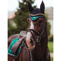 Antivliegen-oornetje Equestrian Stockholm Helemaal zwart glanzend Antivliegen-oornetje Equestrian Stockholm Helemaal zwart glanzend