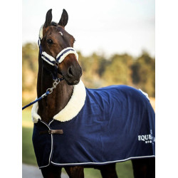 Equestrian Stockholm fleece deken met bont Marine Marineblauw Equestrian Stockholm fleece deken met bont Marine Marineblauw