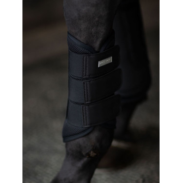 Equestrian Stockholm dressuurbeschermers van mesh Zwarte editie Equestrian Stockholm dressuurbeschermers van mesh Zwarte editie