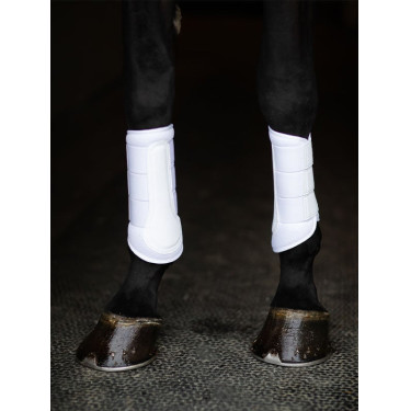 Equestrian Stockholm dressuurbeschermers van mesh Wit goudkleurig Marineblauw Equestrian Stockholm dressuurbeschermers van mesh Wit goudkleurig Marineblauw