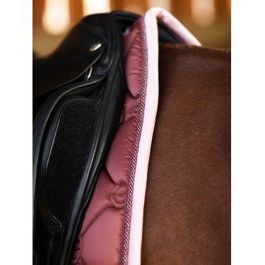 Dressuurzadeldek Equestrian Stockholm Roze amber