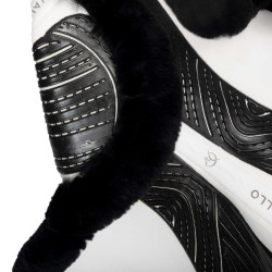 Springdeken Numnah met gelgrip aan beide zijden en volledige schapenvacht rand Acavallo Wit / zwart