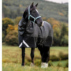 Horseware Amigo 1200D FieldSafe Reflectech Plus Turnout deken 250 g Zwart / zwart reflecterend Horseware Amigo 1200D FieldSafe Reflectech Plus Turnout deken 250 g Zwart / zwart reflecterend