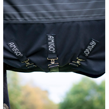 Horseware Amigo 1200D FieldSafe Reflectech Plus Turnout deken 250 g Zwart / zwart reflecterend Horseware Amigo 1200D FieldSafe Reflectech Plus Turnout deken 250 g Zwart / zwart reflecterend