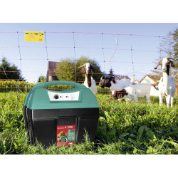 12V accu-schrikdraadapparaat AKO Mobil Power A 1200 met handgreep 12V accu-schrikdraadapparaat AKO Mobil Power A 1200 met handgreep