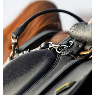 Horseware Micklem borsttuig met martingaal Zwart